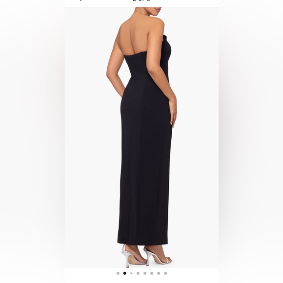 Black Sleeveless Maxi Dress with Plunge Neckline - Picture 2 of 4